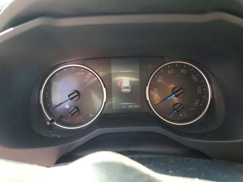 2019 TOYOTA RAV4 HYBRID XLE 9