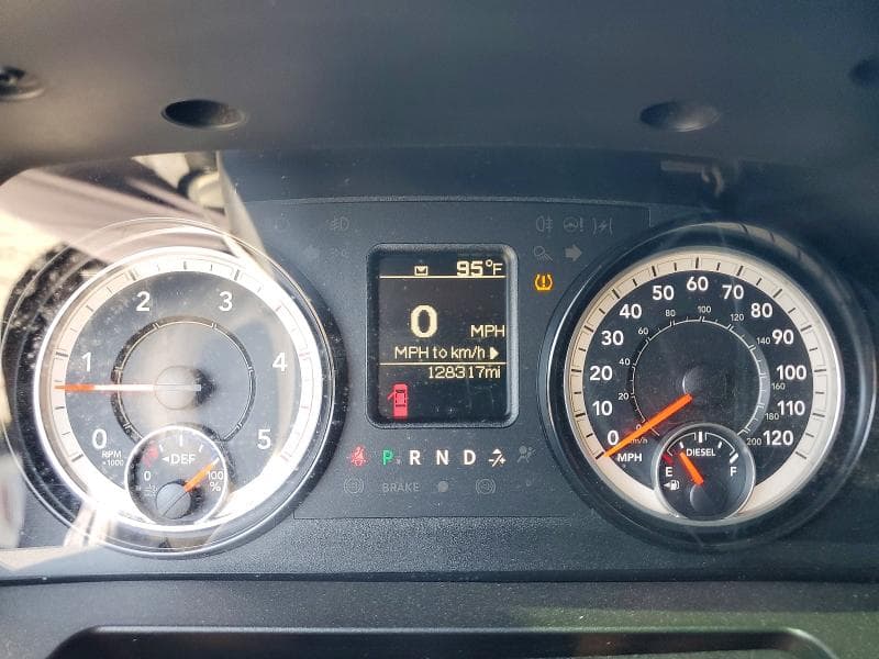 2018 RAM 2500 ST 9
