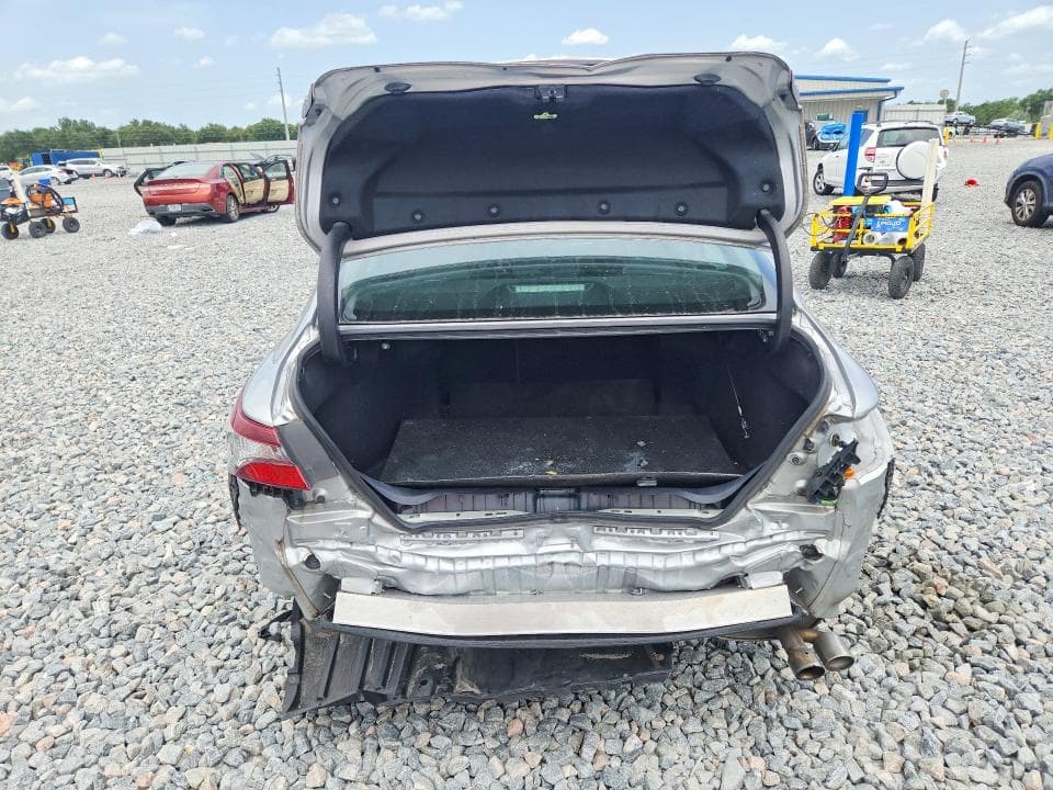 2023 TOYOTA CAMRY SE 6