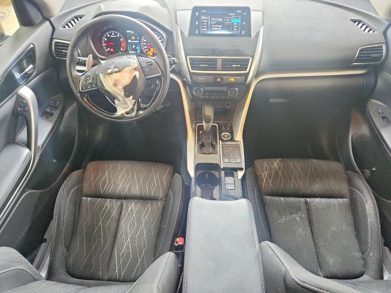 2018 MITSUBISHI ECLIPSE CROSS LE 8