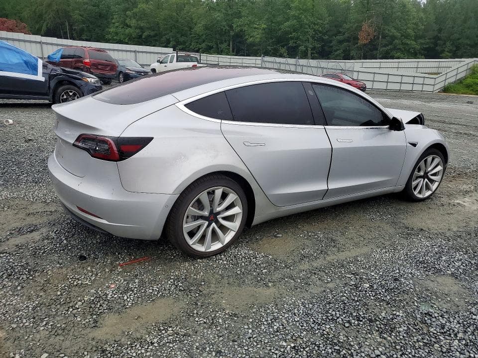 2018 TESLA MODEL 3 3