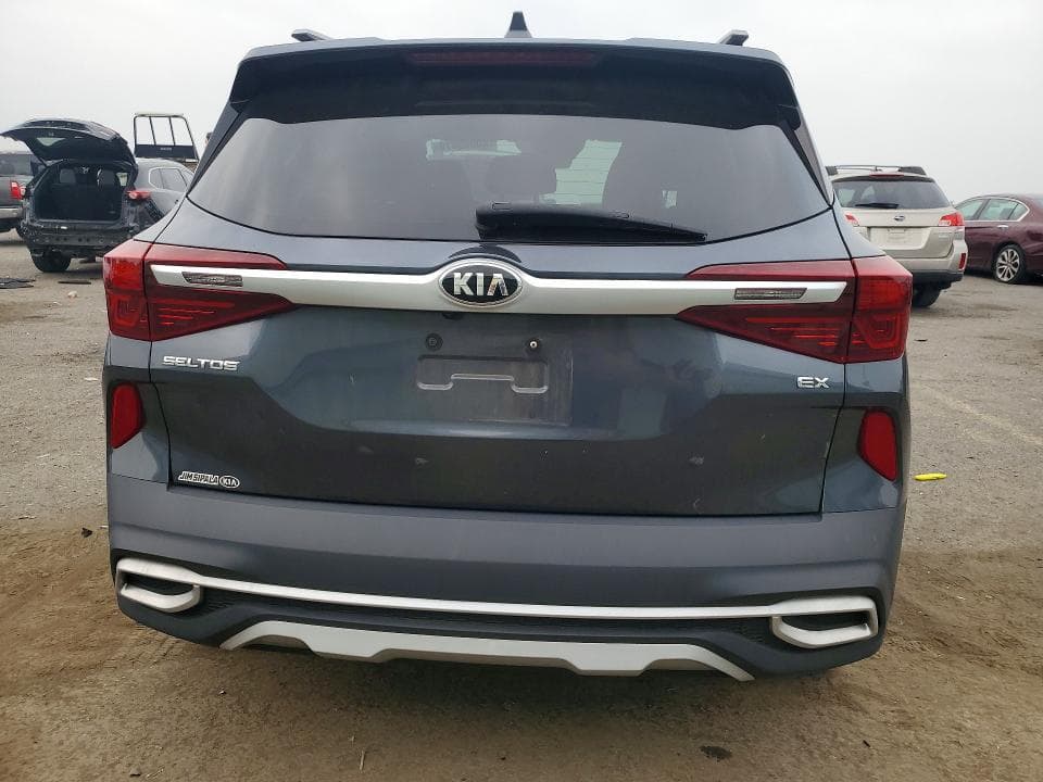 2021 KIA SELTOS EX 6