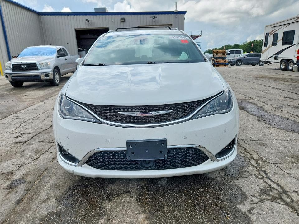 2020 CHRYSLER PACIFICA LIMITED 5