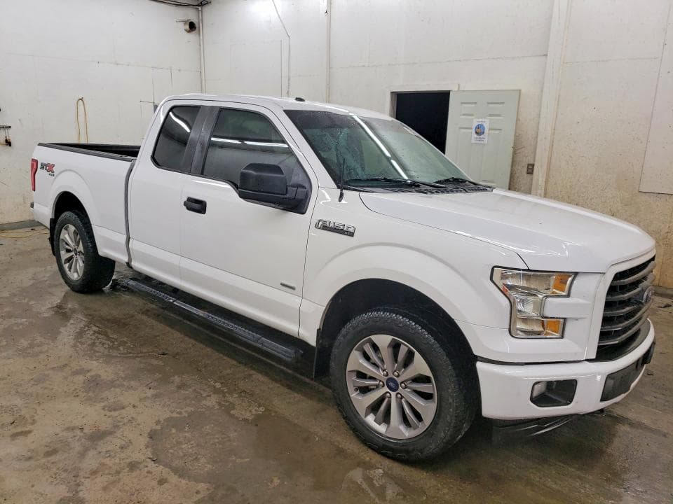 2017 FORD F150 SUPER CAB 4