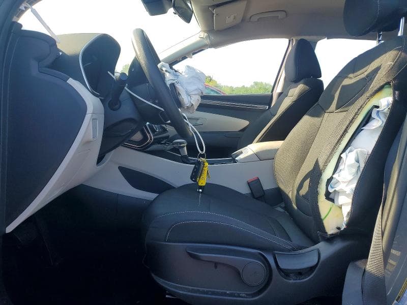 2024 HYUNDAI TUCSON SE 7