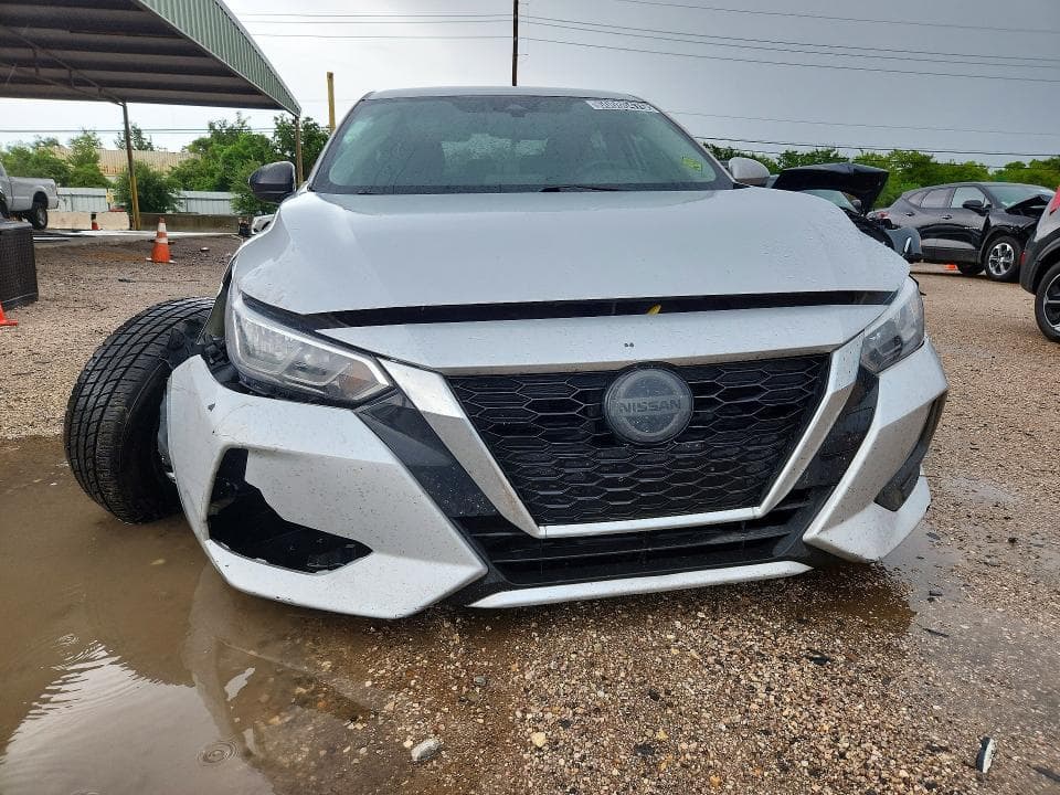 2022 NISSAN SENTRA SV 5