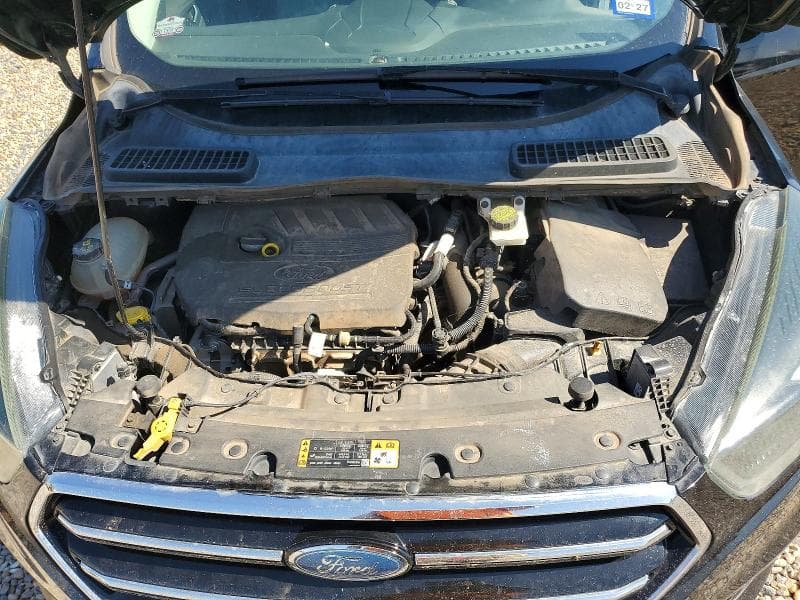 2017 FORD ESCAPE SE 12