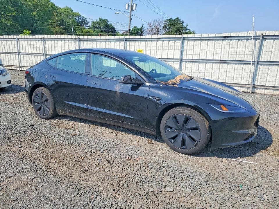 2024 TESLA MODEL 3 4
