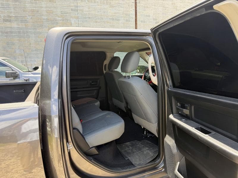 2018 RAM 2500 ST 6