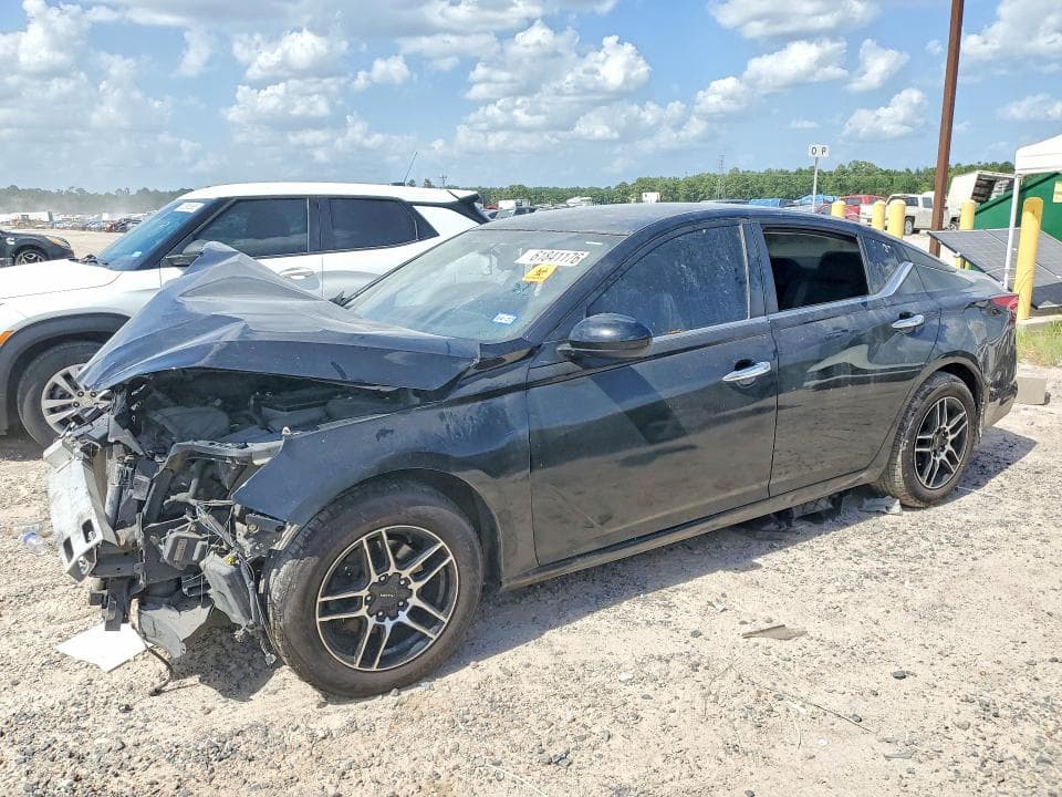 2019 NISSAN ALTIMA S