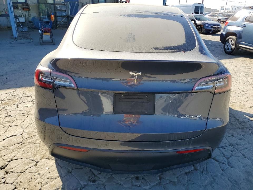 2021 TESLA MODEL Y 6