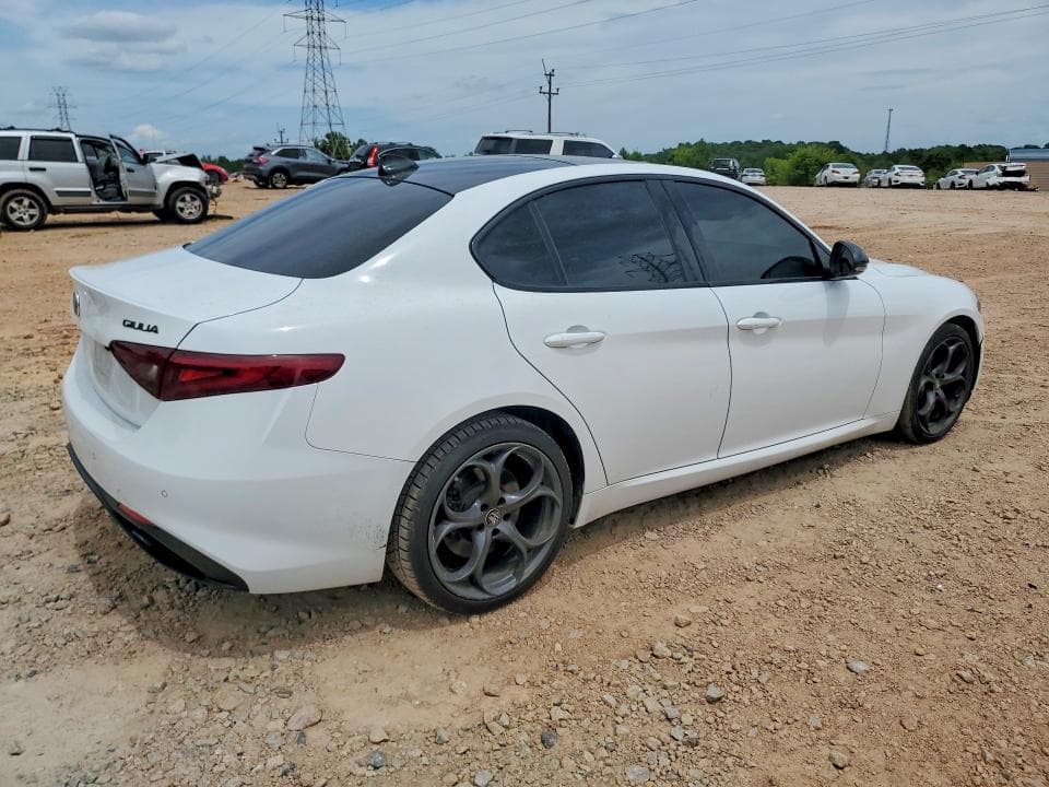 2019 ALFA ROMEO GIULIA 3