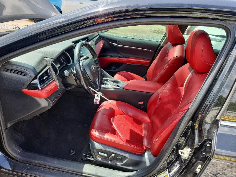 2019 TOYOTA CAMRY XSE 7