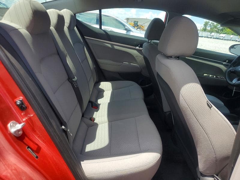 2020 HYUNDAI ELANTRA SE 10