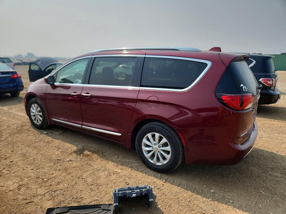 2019 CHRYSLER PACIFICA TOURING L 2