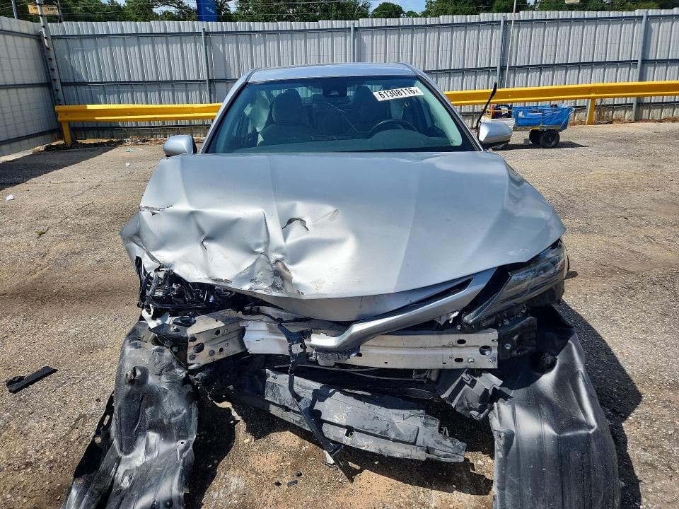 2021 TOYOTA CAMRY SE 5