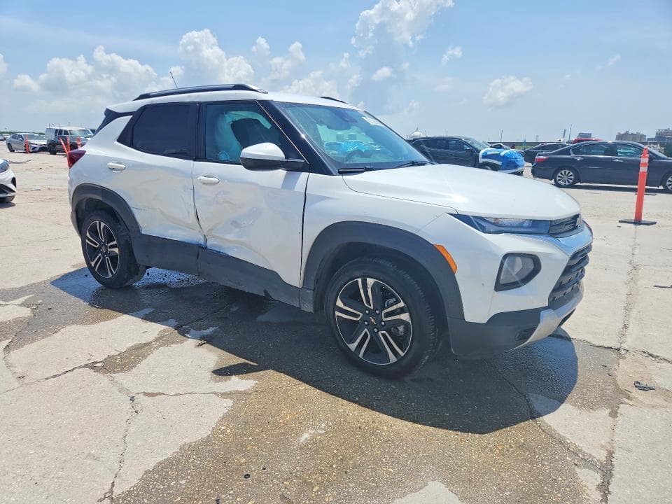 2023 CHEVROLET TRAILBLAZER LT 4