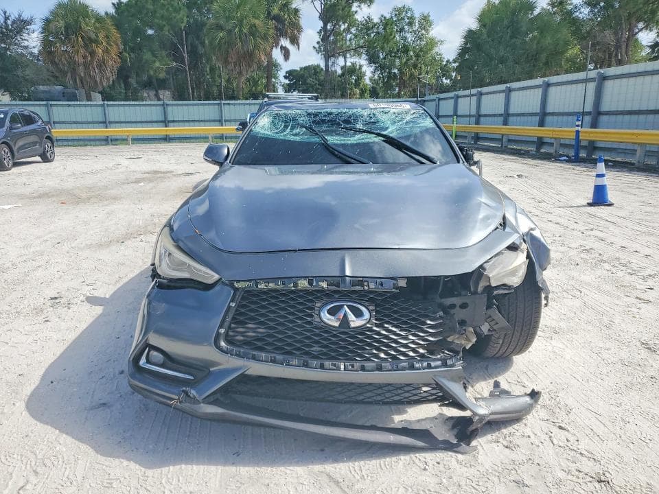 2017 INFINITI Q60 3.0T PREMIUM 5