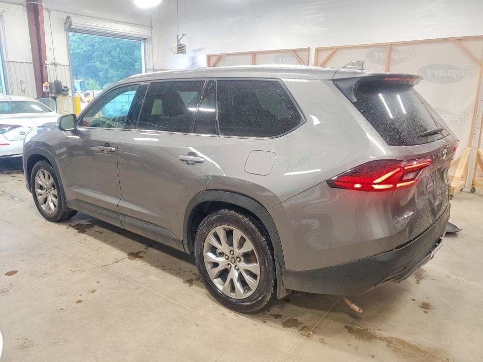 2025 TOYOTA GRAND HIGHLANDER HYBRID LIMITED 2
