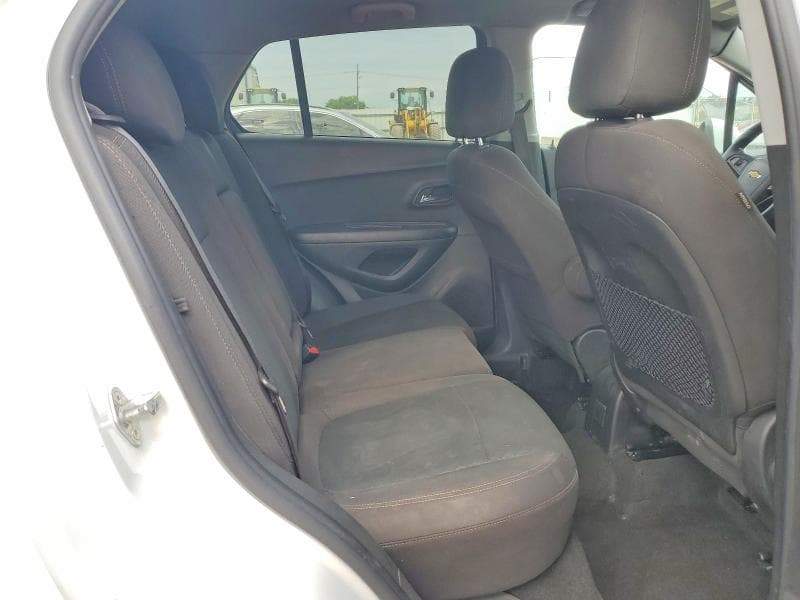 2020 CHEVROLET TRAX LS 11