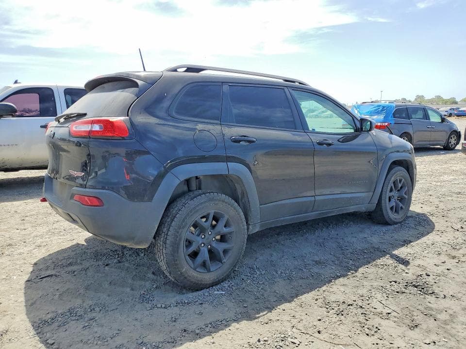 2017 JEEP CHEROKEE TRAILHAWK 3