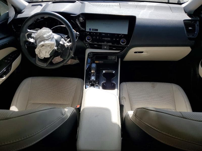 2025 LEXUS NX 450H+ BASE 8