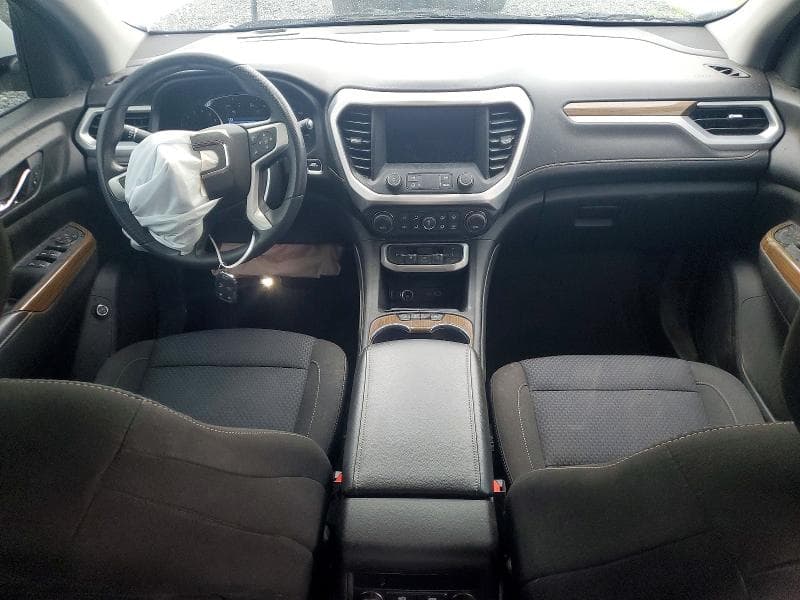 2022 GMC ACADIA SLE 8