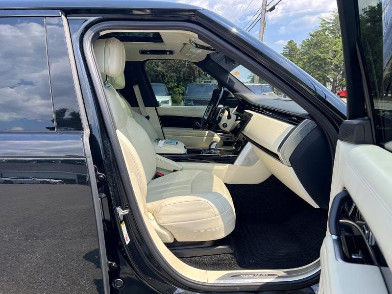 2023 LAND ROVER RANGE ROVER SE 5