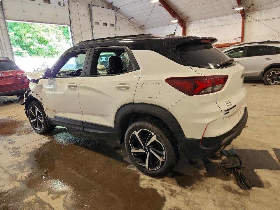 2021 CHEVROLET TRAILBLAZER RS 2