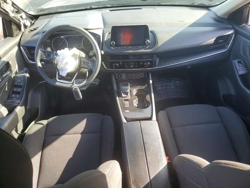 2024 NISSAN ROGUE S 8