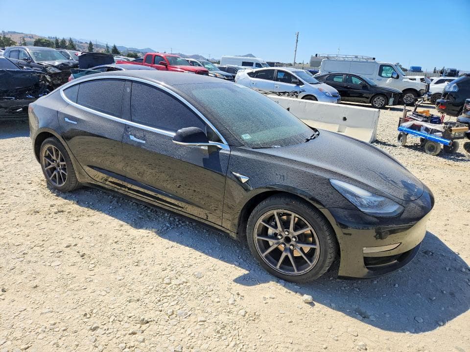 2019 TESLA MODEL 3 4