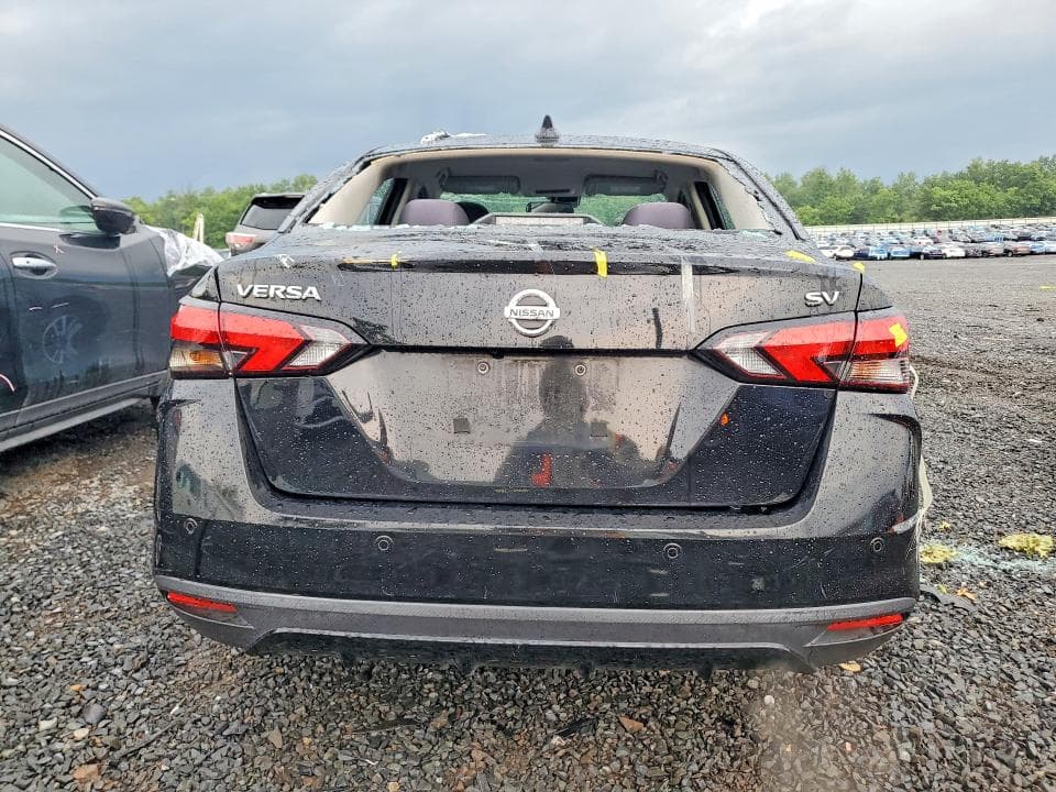 2021 NISSAN VERSA SV 6