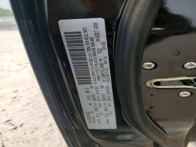 2020 RAM 1500 CLASSIC SLT 12