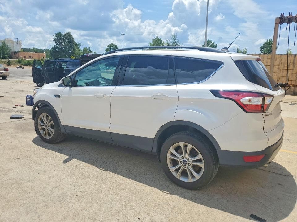 2018 FORD ESCAPE SEL 2