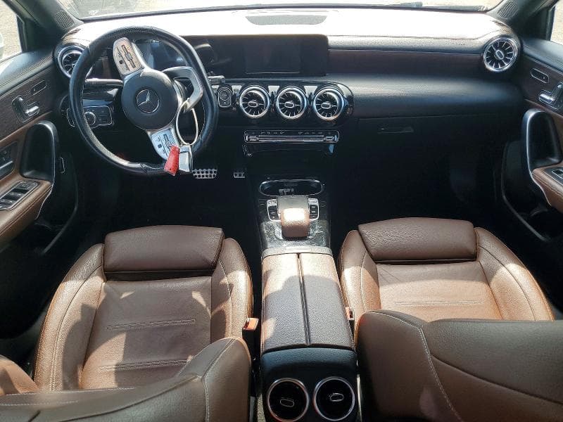 2019 MERCEDES-BENZ A 220 8