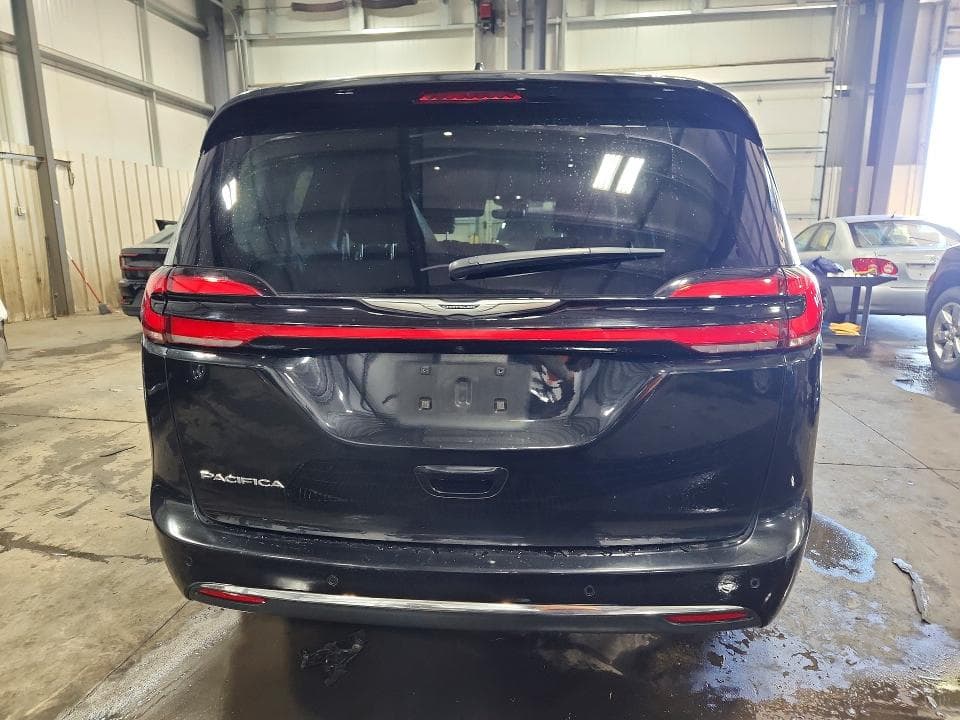 2021 CHRYSLER PACIFICA TOURING 6