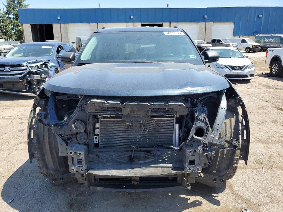 2022 FORD EXPLORER XLT 5