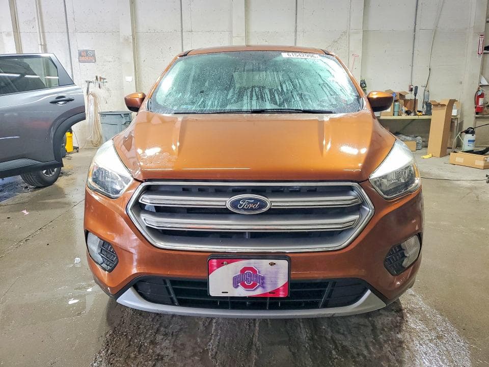 2017 FORD ESCAPE SE 5