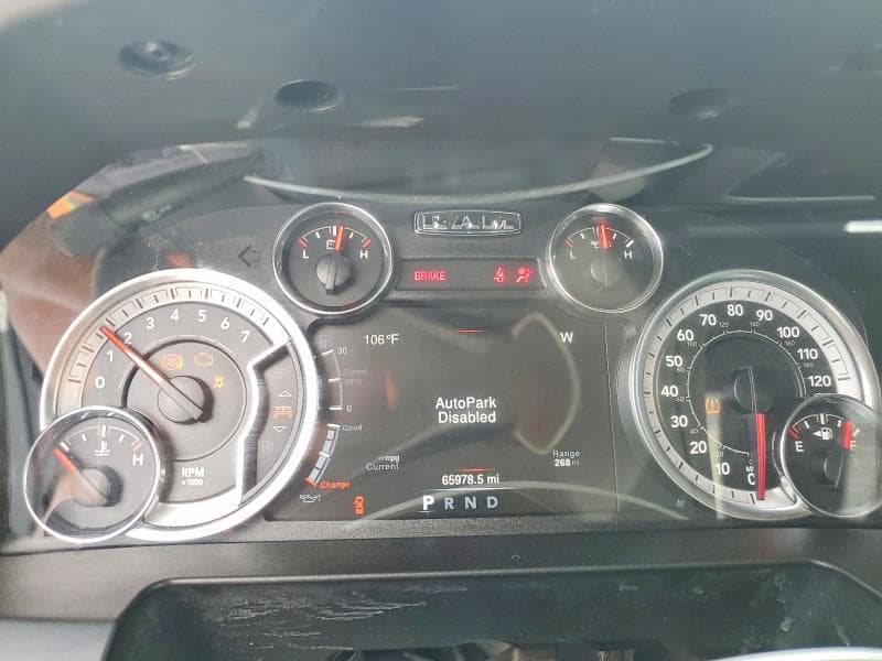 2023 RAM 1500 CLASSIC SLT 9