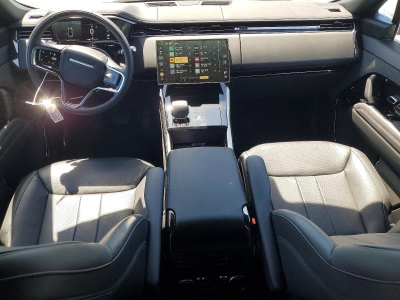 2025 LAND ROVER RANGE ROVER SPORT SE 8