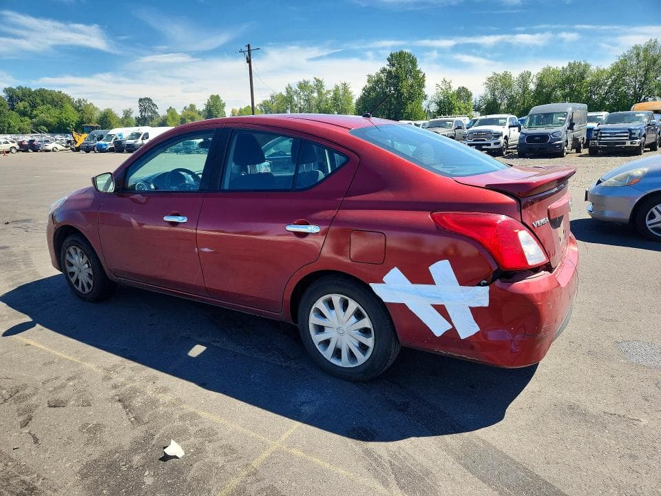 2017 NISSAN VERSA 1.6 SV 2
