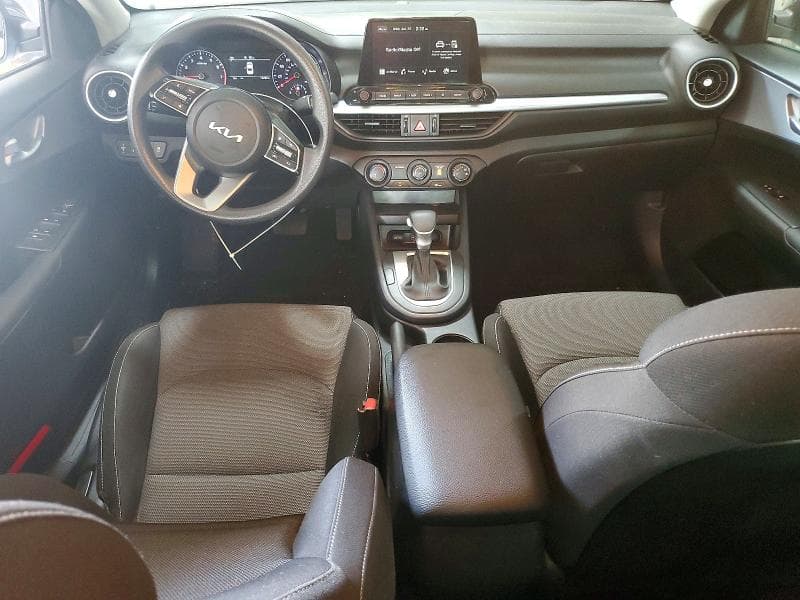 2024 KIA FORTE LXS 8
