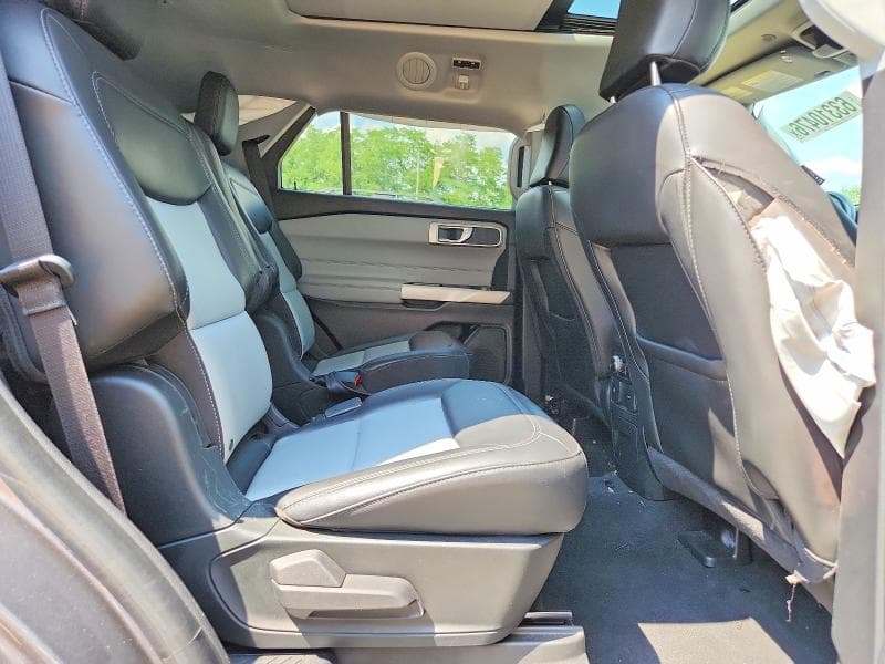 2022 FORD EXPLORER XLT 11