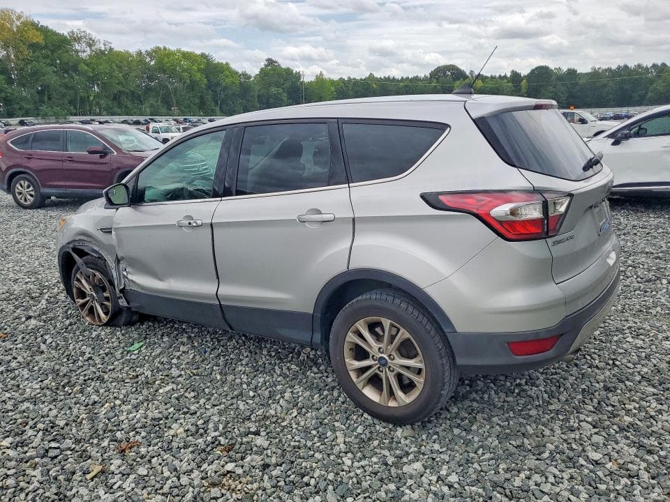 2019 FORD ESCAPE SE 2