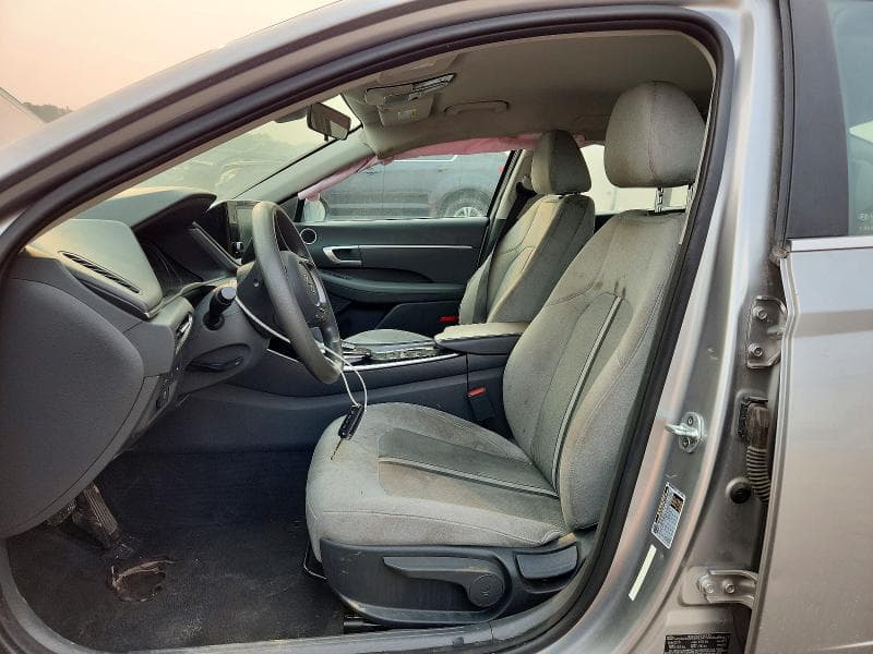 2021 HYUNDAI SONATA SE 7