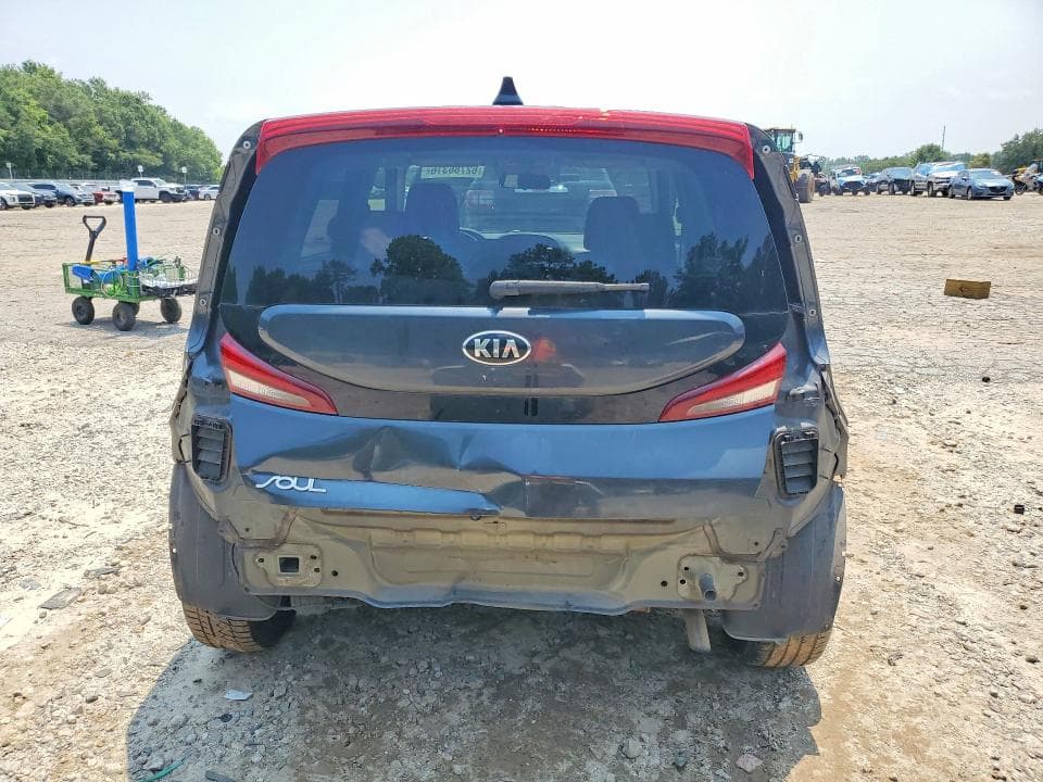 2020 KIA SOUL LX 6
