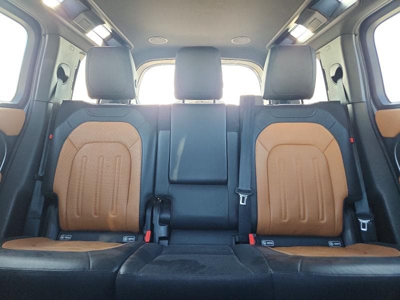 2020 LAND ROVER DEFENDER 110 BASE 10