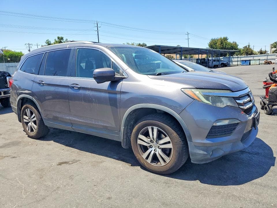 2017 HONDA PILOT EXL 4