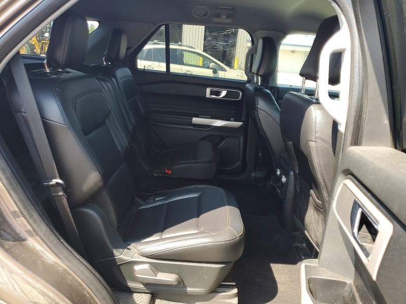 2021 FORD EXPLORER XLT 10