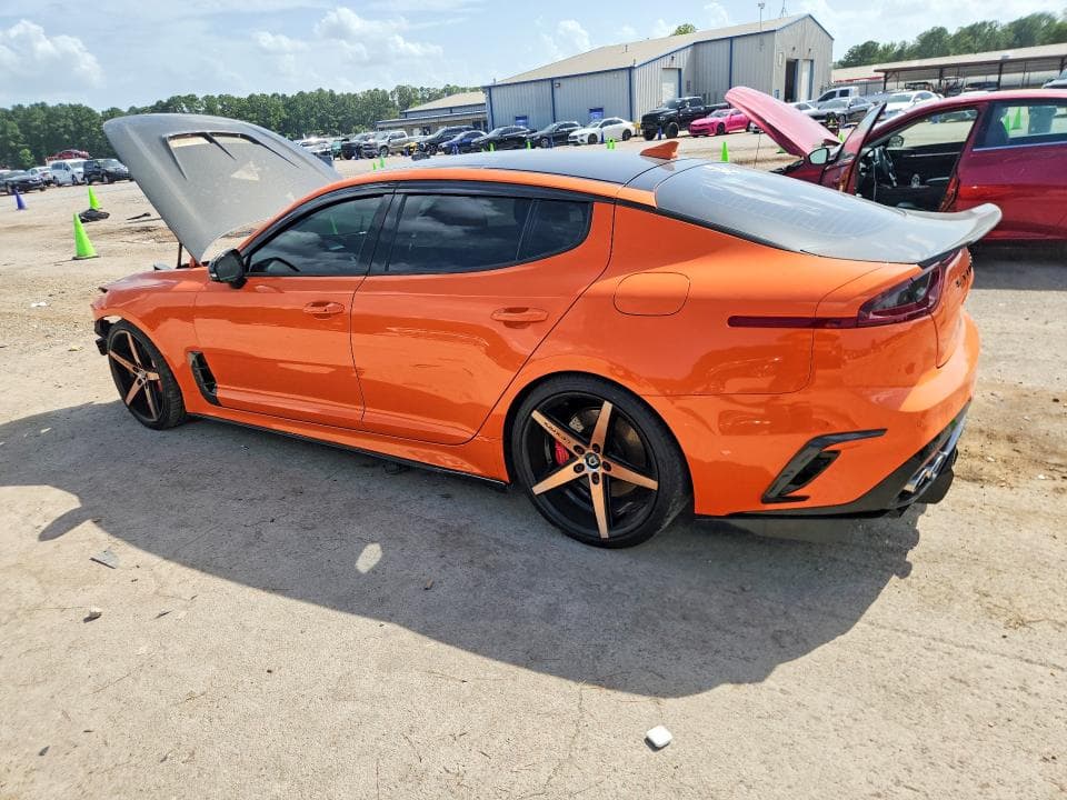 2019 KIA STINGER GT 2